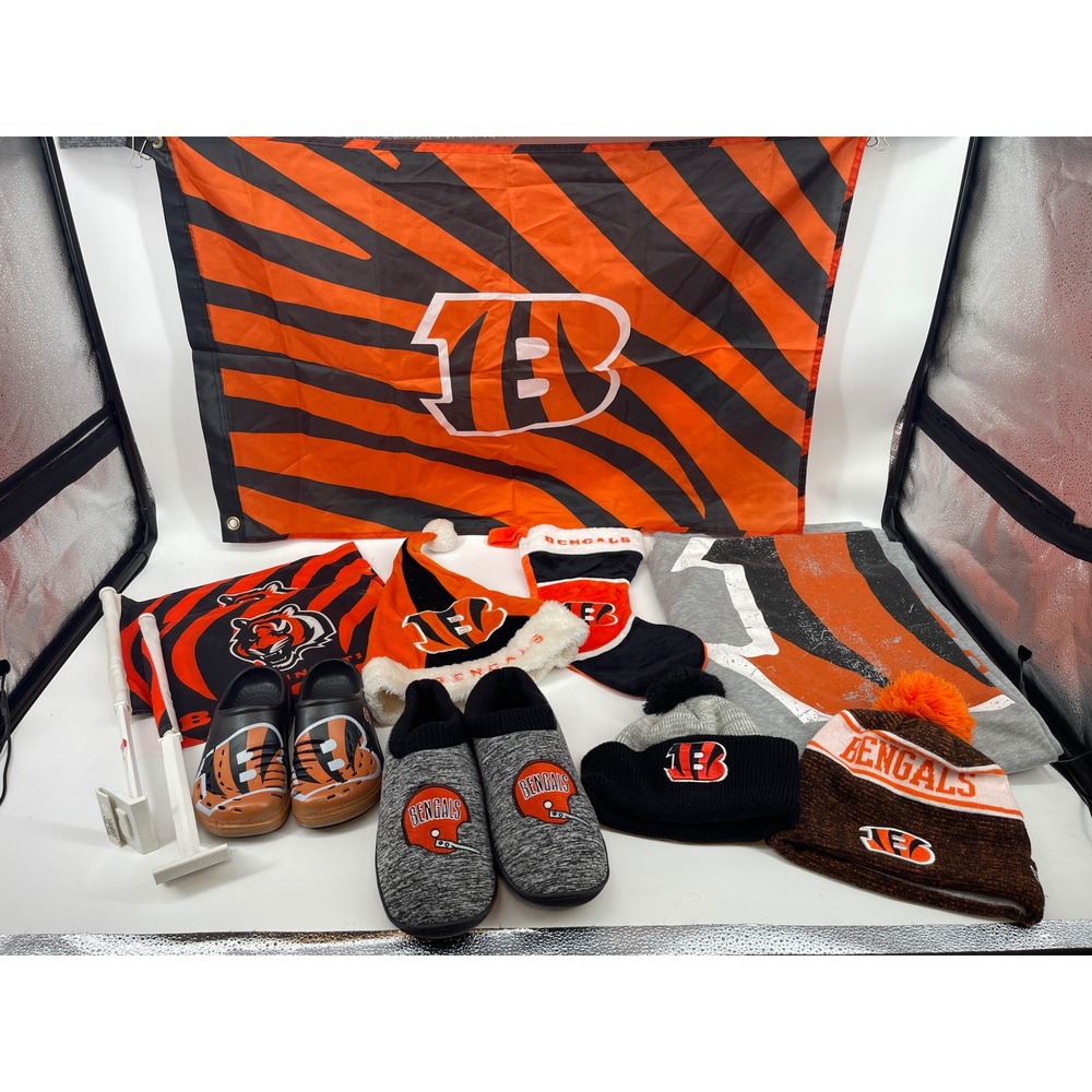 Cincinnati Bengals Fan Gear Lot FOCO Clogs Slippers Flags Hats Blanket Stocking